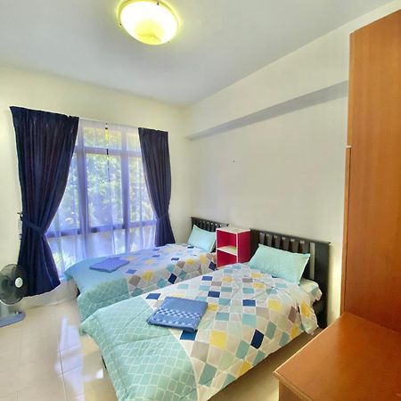 Apartament Marina Cove, Lumut Zewnętrze zdjęcie