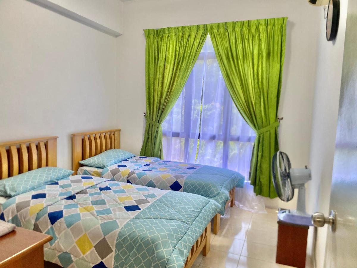 Apartament Marina Cove, Lumut Zewnętrze zdjęcie