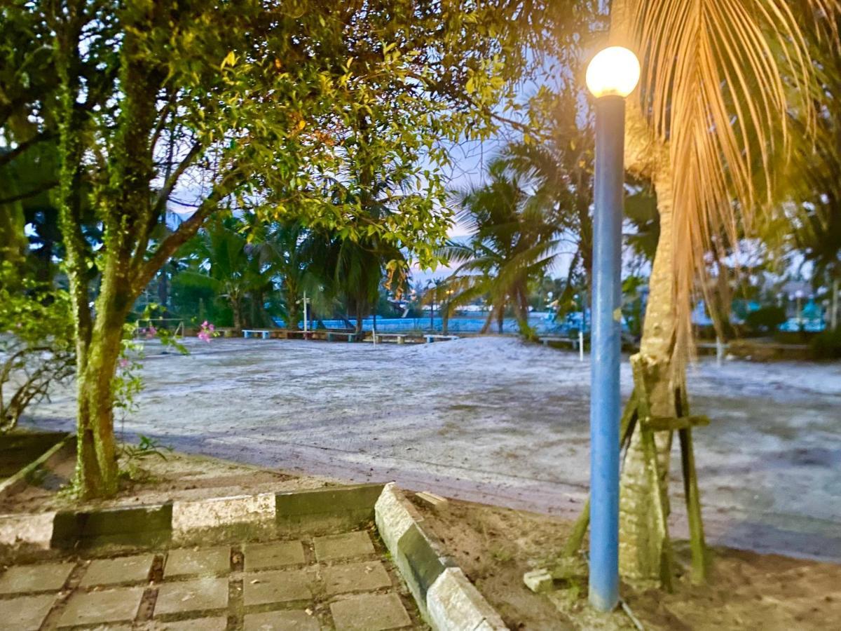 Apartament Marina Cove, Lumut Zewnętrze zdjęcie