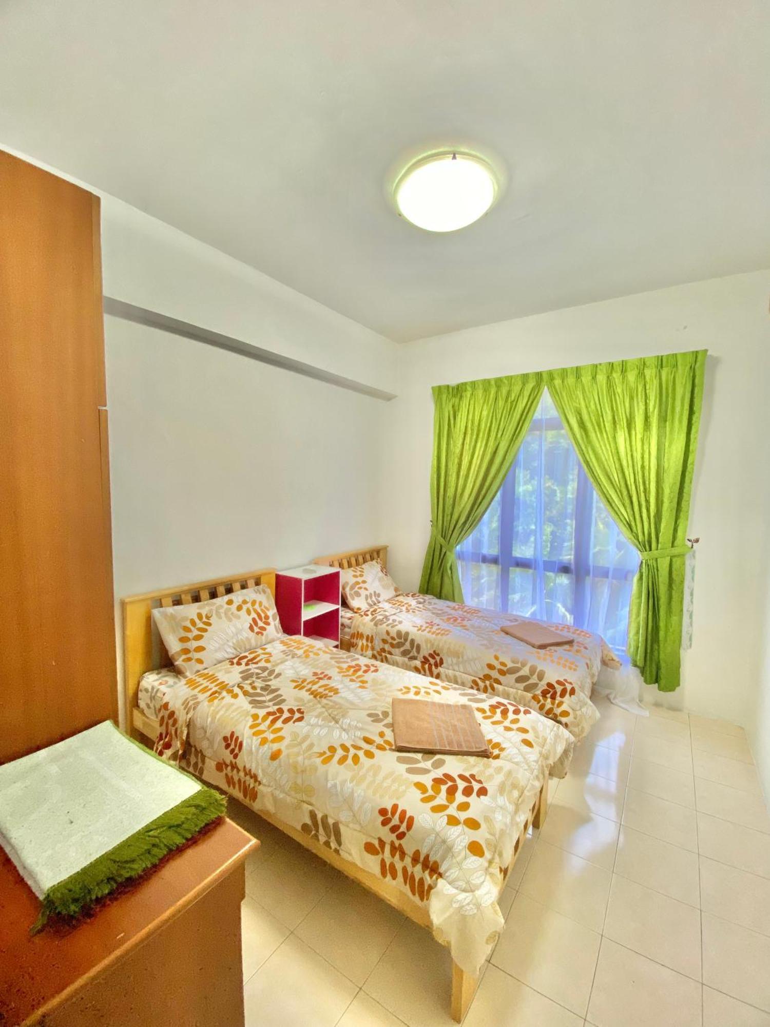 Apartament Marina Cove, Lumut Zewnętrze zdjęcie